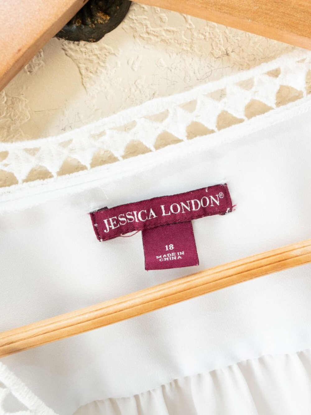 Jessica London Blouse Womens 18 White Lace Trim V Neck Long Sleeve Plus Size - Picture 4 of 16